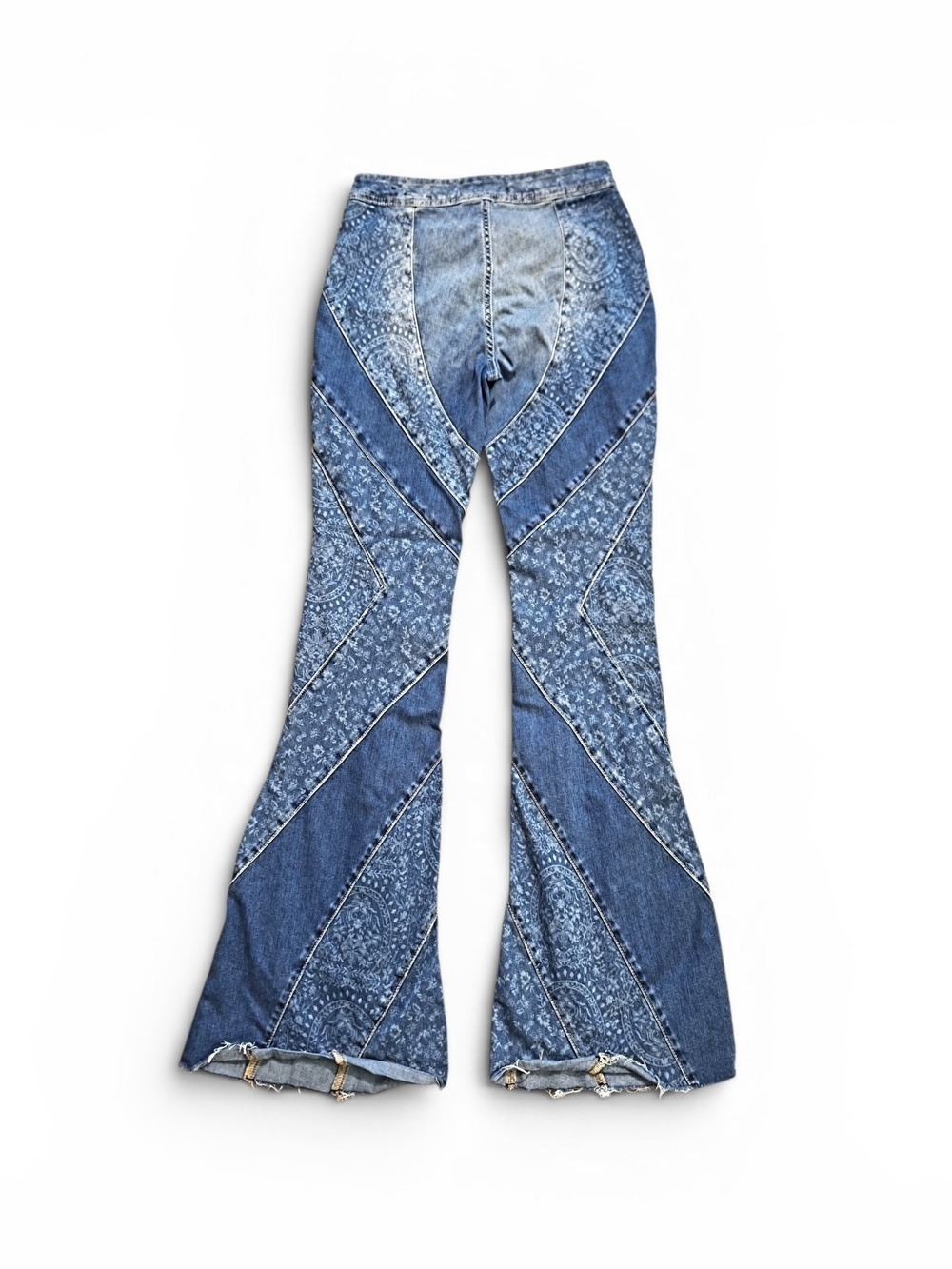 ✨️Free People Mermaid Blue Patchwork Flare Jeans! - Picture 6 of 16